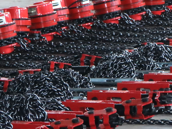 爬架電動葫蘆倉儲一角